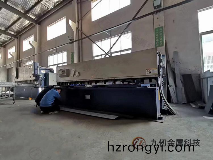 數控(kong)剪闆(ban)機(ji)