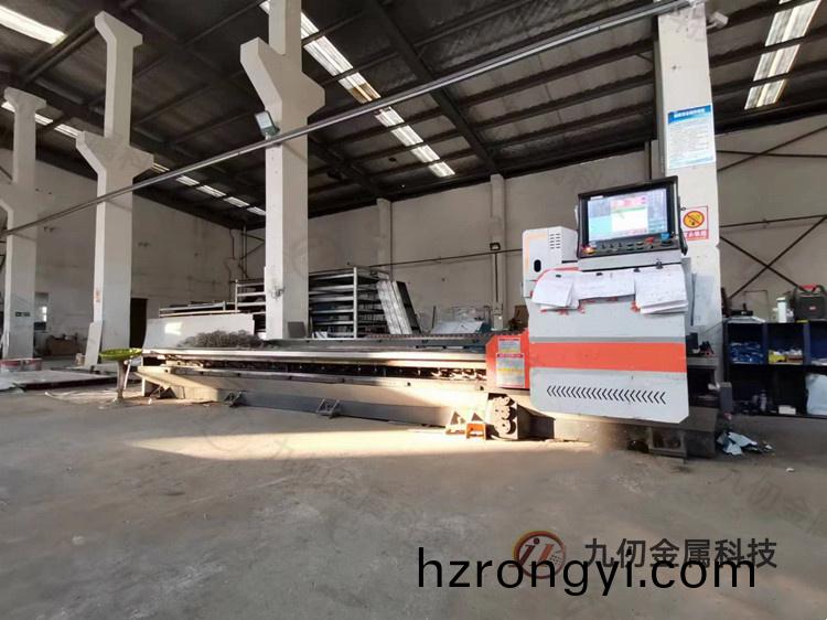 數控(kong)開(kai)槽(cao)機