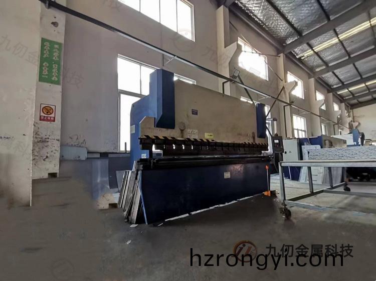 數控(kong)折彎(wan)機