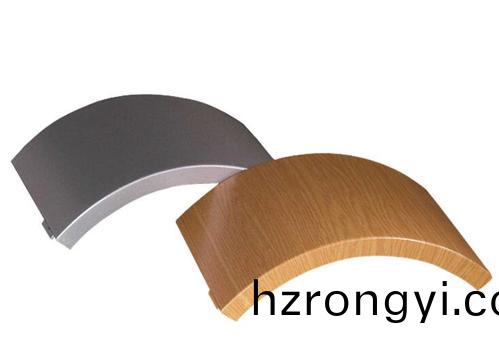 南(nan)京不鏽(xiu)鋼(gang)裝飾(shi)闆市(shi)場前景怎麼樣？