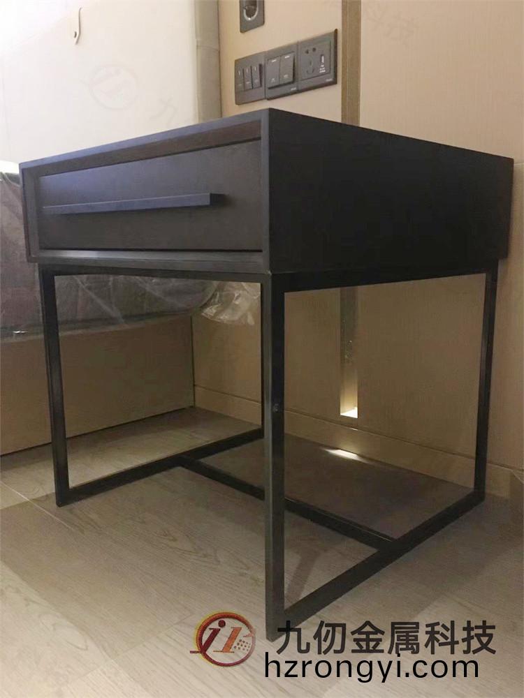 怎樣加工不鏽(xiu)鋼櫥(chu)櫃算(suan)優(you)質(zhi)品質(zhi)？